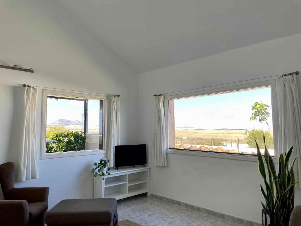 הוילה טגיסי Casa Famara מראה חיצוני תמונה